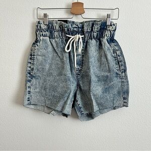 Blank NYC Blue Denim Paperbag High Waist Drawstring Raw Hem Shorts Size 27